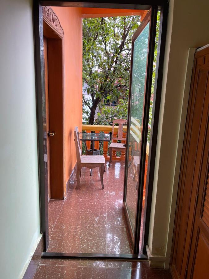Apsara Guest House Kampot City Eksteriør bilde